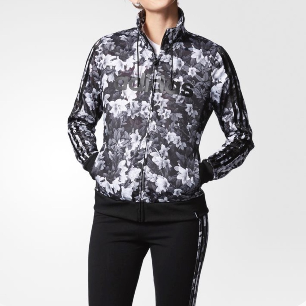 Adidas neo set size xl